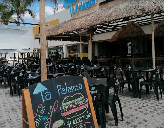 Restaurant near Plaza Cancun