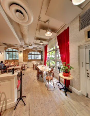 Café Antoinette Cumbres